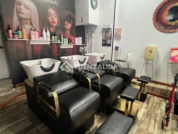 Se vende derecho de llave de salón de belleza en Ñuñoa