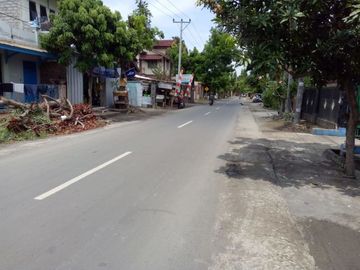 Dijual Kos2an + 3 toko di Pagesangan