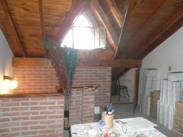 CASA DE 4 AMBIENTES, PH EN PLANTA ALTA DE 2 PLANTAS. ¡¡¡ ESTADO IMPECABLE