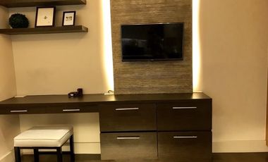 Condominium 1BR Flat Condo for Rent / Lease in Edades Tower and Garden Villas Rockwell Center Makati City
