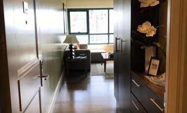 Condominium 1BR Flat Condo for Rent / Lease in Edades Tower and Garden Villas Rockwell Center Makati City