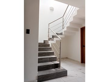 VENTA DE CASA EN PACHUCA PASEOS DE LAS  REYNAS