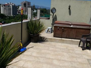 CASA EN VENTA EN LOMAS DE TECAMACHALCO