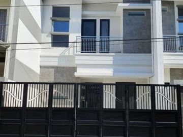 Rumah Sutorejo Selatan hadap utara, New, Minimalis