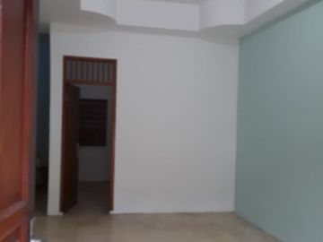 Rumah Murah Baru renovasi di Komplek Ciputat Baru hanya 895 Jt (nego)
