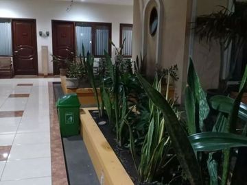 Rumah homestay luas nol kertajaya dekat its, 44.000watt PAM garasi 13 mobil