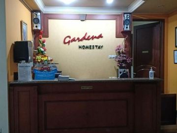 Rumah homestay luas nol kertajaya dekat its, 44.000watt PAM garasi 13 mobil