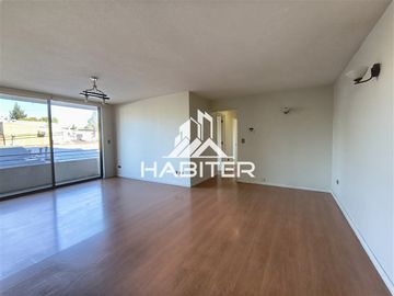Departamento en venta de 3 dorm. en Los Angeles