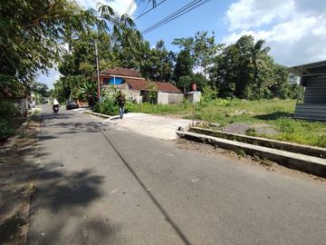 Lingkungan Perumahan Jalan Kaliurang, Tanah SHM 10 Menit UII Jogja