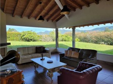 Venta de Casa Campestre en La Ceja Cerca al casco Urbano
