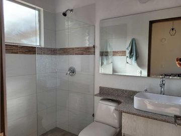 Venta de Casa Campestre en La Ceja Cerca al casco Urbano