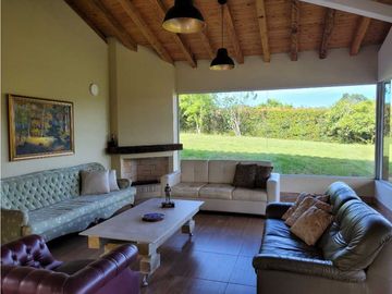 Venta de Casa Campestre en La Ceja Cerca al casco Urbano
