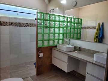 Venta de Casa Campestre en La Ceja Cerca al casco Urbano