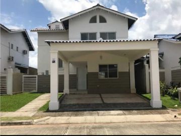 VENTA  CASA EN ARRAIJAN PLAYA DORADA PH LAS OLAS 3R