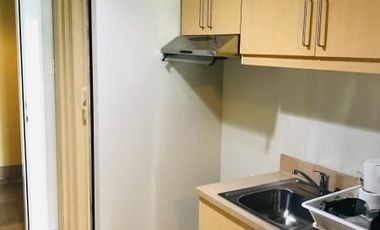 Condominium for Rent: Studio Flat Condo for Rent / Lease in Manansala Tower Rockwell Center Makati City
