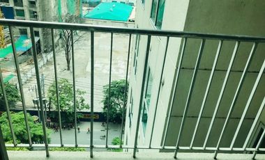 Condominium for Rent: Studio Flat Condo for Rent / Lease in Manansala Tower Rockwell Center Makati City