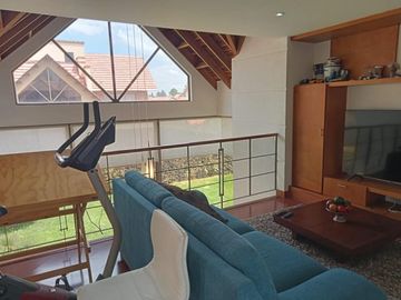 casa en arriendo/venta en chia. Cod V11843