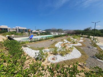 casa condominio en venta en bajo ostion. Cod V106256