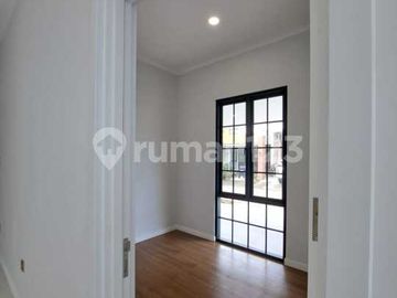 Rumah Hook Klasik Modern Cluster Nusaloka - BSD City Bonus Kitchen Set (Kompor+ Cooker Hood)