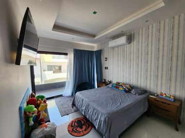 Casa en VENTA con roof garden en PLAYAS DEL CONCHAL