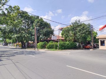 Rumah Tua Hook di Jl. Wahid Hasyim