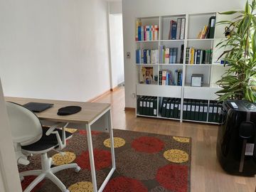 VENDO INMEJORABLE PENTHOUSE COMO NUEVO CON PISCINA, EN LA AURORA, MIRAFLORES.