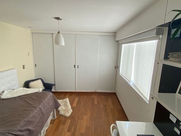 VENDO INMEJORABLE PENTHOUSE COMO NUEVO CON PISCINA, EN LA AURORA, MIRAFLORES.