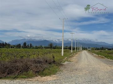 Parcela en condominio en venta en Linares - Colegio Alborada