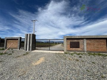 Parcela en condominio en venta en Linares - Colegio Alborada
