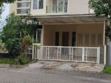 Rumah san diego Semi furnish