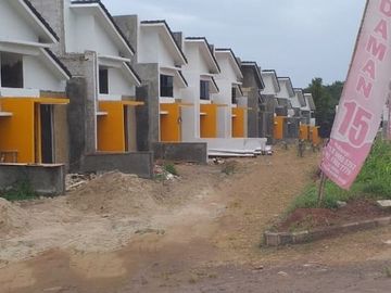 Rumah minimalis one gate system di Gunung Sindur Bogor mulai 300 jt an