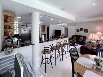 VENTA DE CASA EN CARDENAS VILLAGE 422M2