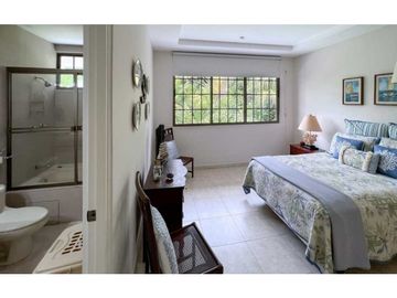 VENTA DE CASA EN CARDENAS VILLAGE 422M2