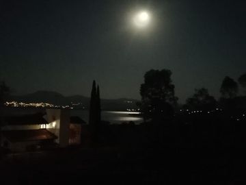 Casa con vistas panorámicas, tranquilidad y naturaleza
