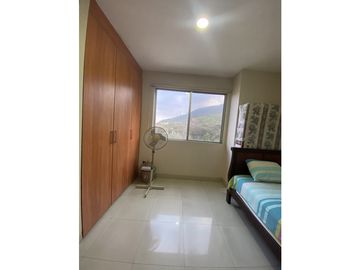 Departamento en Vizcaya Gardens - 3er piso
