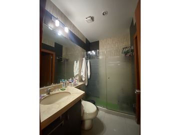 Departamento en Vizcaya Gardens - 3er piso