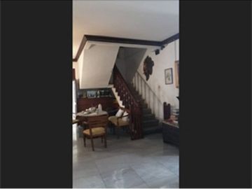 Rumah besar dan luas kawasan elit cipete cilandak jakarta selatan