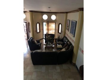 CASA EN VENTA GUAYACANES NORTE GUAYAQUIL