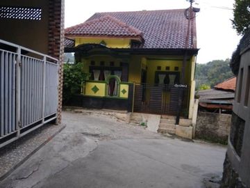 RUMAH LOKASI JALAN STM MANDIRI KAMPUNG MANGGA MARGONDA DEPOK