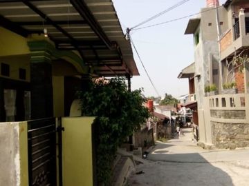 RUMAH LOKASI JALAN STM MANDIRI KAMPUNG MANGGA MARGONDA DEPOK