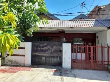 Rumah di Gubeng Kertajaya