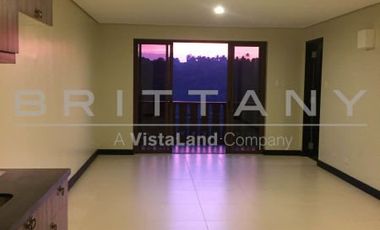 Condo (1 BR) w/Balcony - Grand Quartier Crosswinds Tagaytay