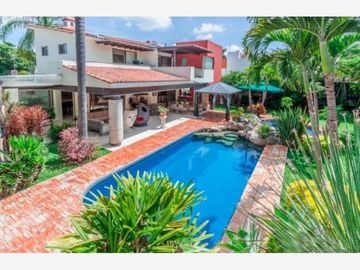 Casa en Venta en San Jerónimo Ahuatepec.