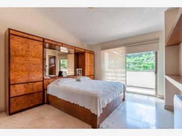 Casa en Venta en San Jerónimo Ahuatepec.