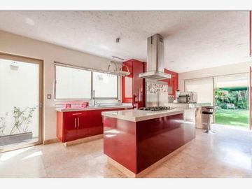 Casa en Venta en San Jerónimo Ahuatepec.