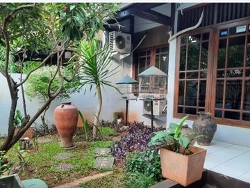 Dijual Rumah Dalam Komplek diCinere Depok Lt 135 m&sup2; 1,1 Milyar Nego