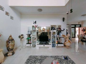 Rumah Mewah Luxury Dalam Perum Elite Monjali Barat UGM Dalam Ringroad