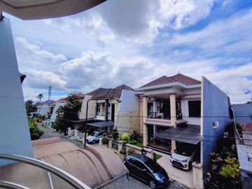 Rumah Mewah Luxury Dalam Perum Elite Monjali Barat UGM Dalam Ringroad