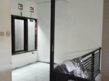 Rumah siap Huni Lokasi strategis Lingkungan nyaman cocok untuk tempat tinggal diCimahi | IGNATIUS