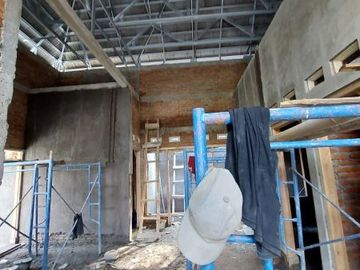 RUMAH SIAP HUNI DEKAT LAPANGAN KLIDON, POSISI HOOK 2 MUKA